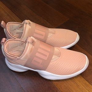 Puma Soft Foam Sneakers